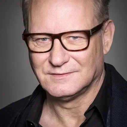 Stellan Skarsgard