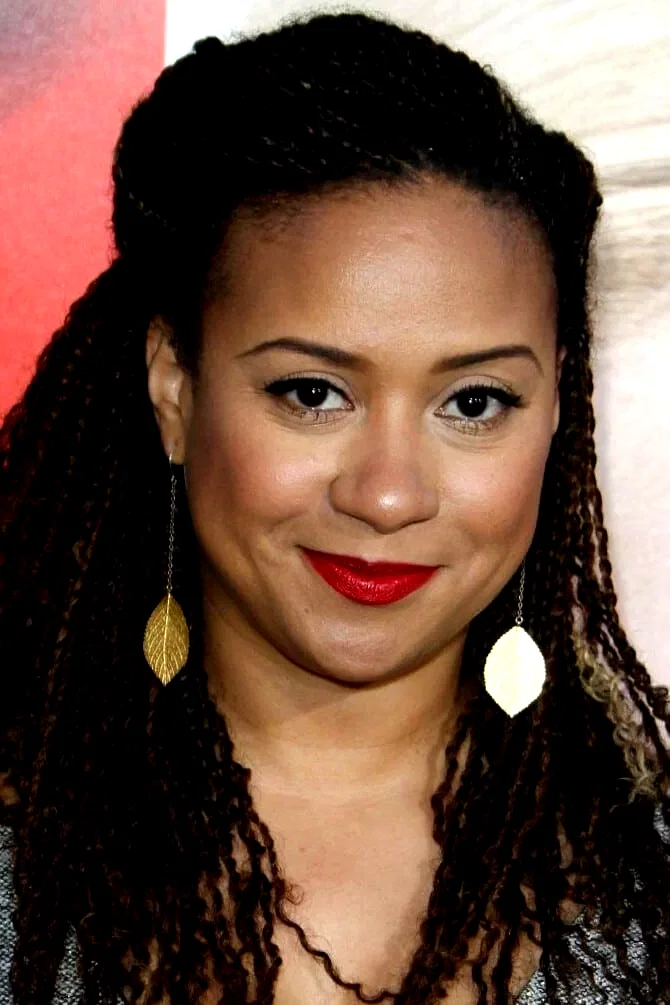Tracie Thoms