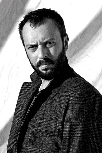  Okan Yalabık
