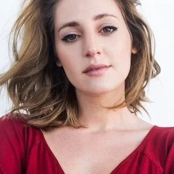  Alli Willow