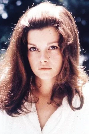 Genevieve Bujold photo