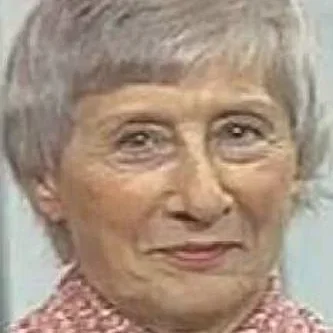  Madeleine Damien