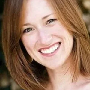  Lisa Harder