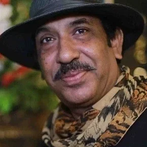 Photo star :  Nayyar Ejaz