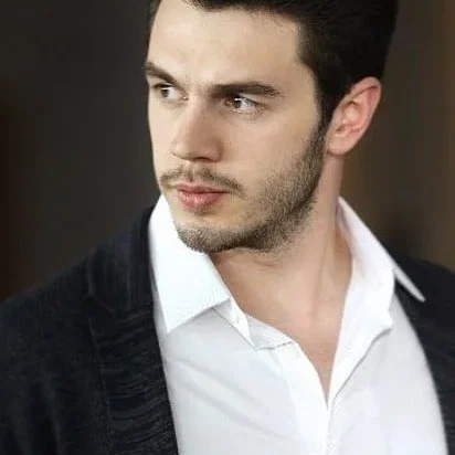  İsmail Ege Şaşmaz