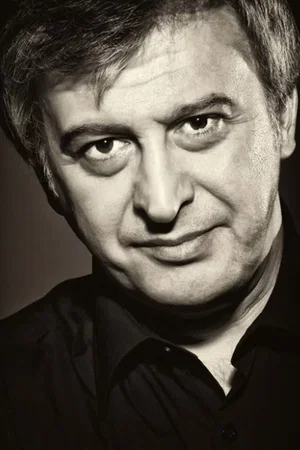  Hüseyin Avni Danyal photo