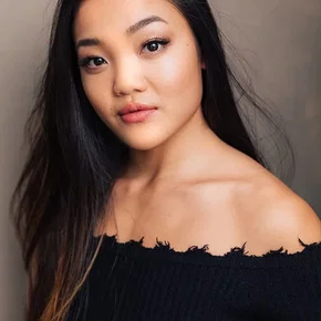 Photo star :  Kylie Liya Page