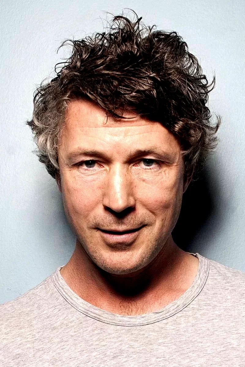 Aidan Gillen