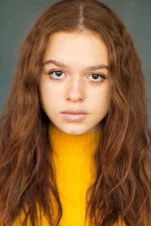  Sadie Soverall photo
