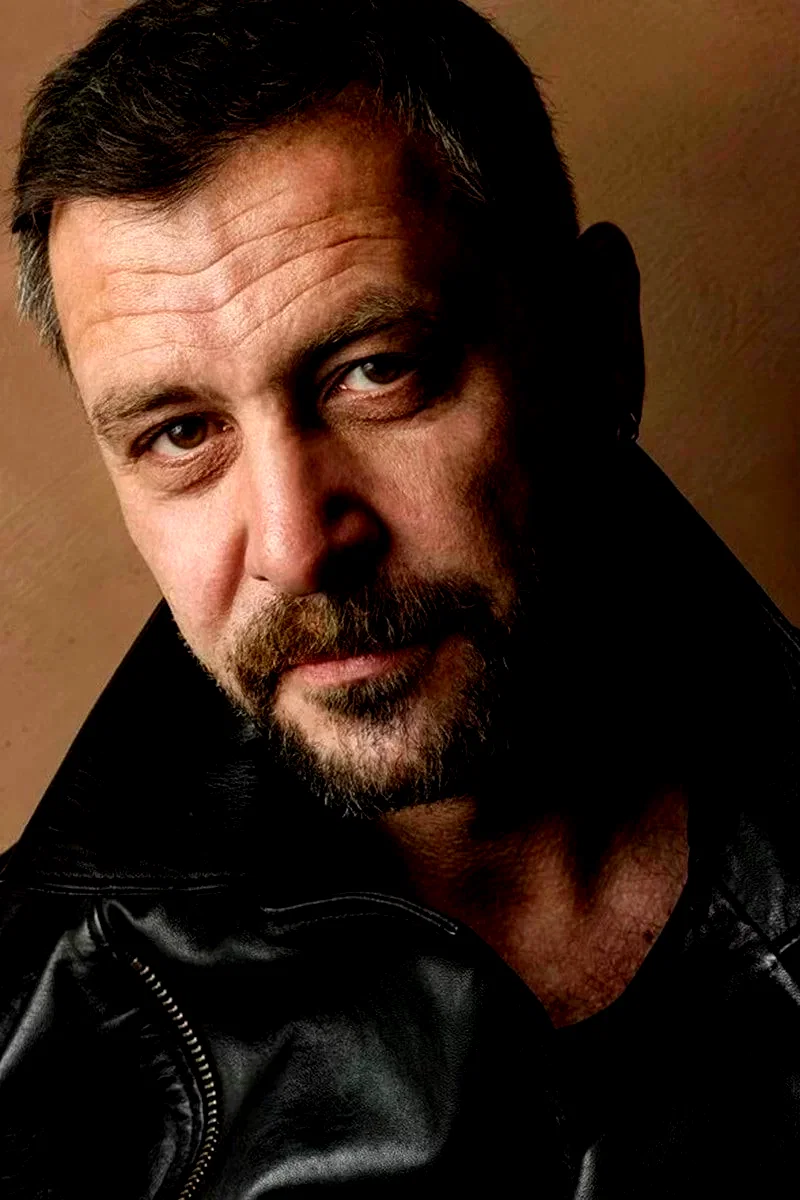 Nejat Isler