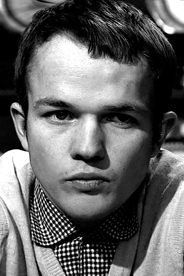 Lou Castel