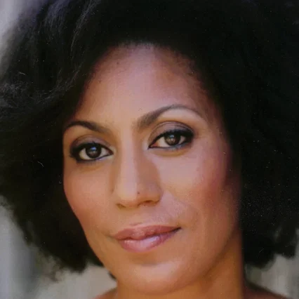  Andrea Davis