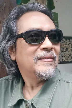  Budi Ros photo
