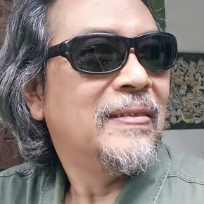 Photo star :  Budi Ros