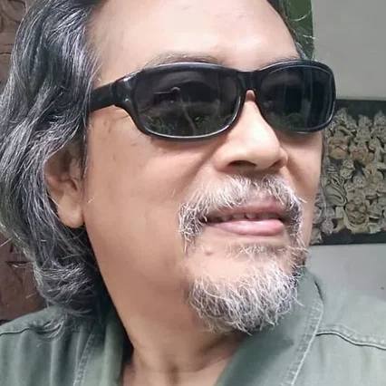  Budi Ros