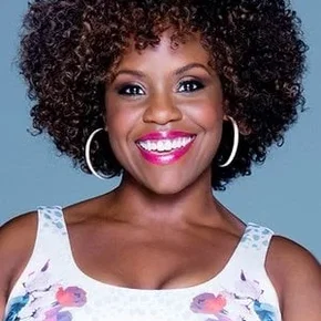 Photo star :  Haneefah Wood