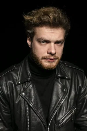  Piotr Pacek photo