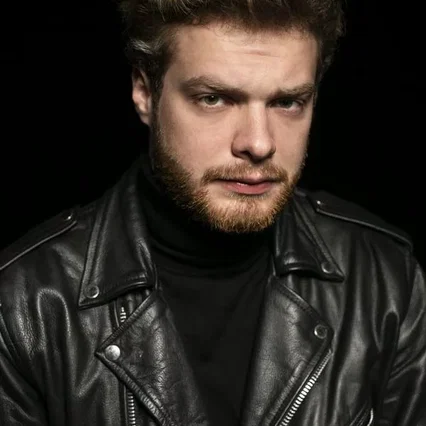  Piotr Pacek