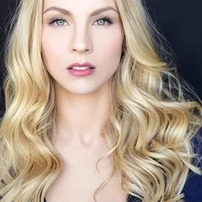 Photo star :  Lanie McAuley
