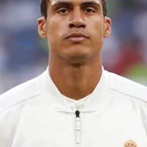 Photo star :  Raphaël Varane