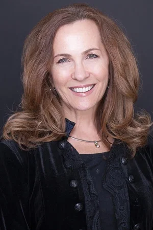  Mary-Lu Zahalan photo