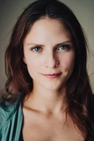  Paulette Hernández photo