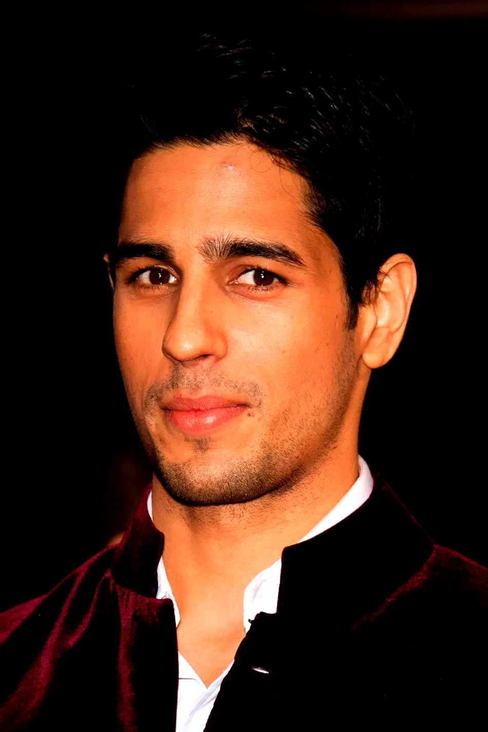  Sidharth Malhotra