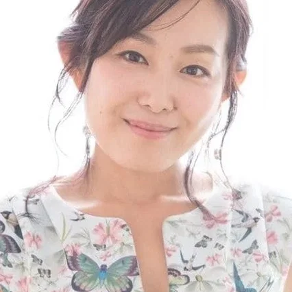  Satomi Arai