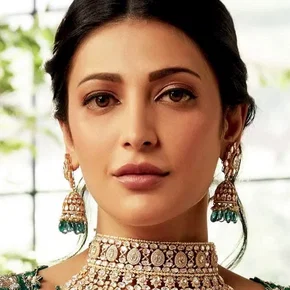 Photo star :  Shruti Haasan