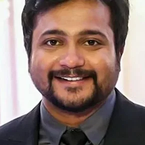 Photo star :  Bobby Simha