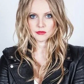 Photo star :  Maud Bettina-Marie