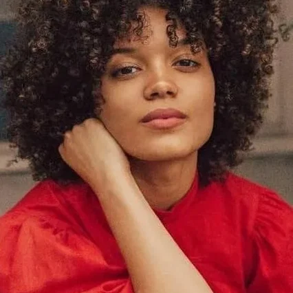  Briana Middleton