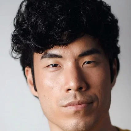  Eugene Lee Yang