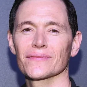 Photo star : Burn Gorman