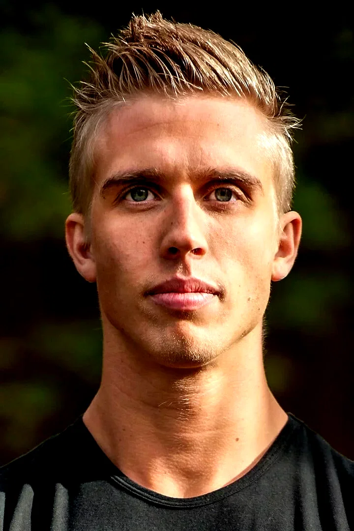 Justin Howell