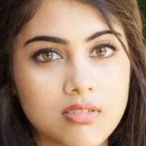 Photo star :  Kuhoo Verma