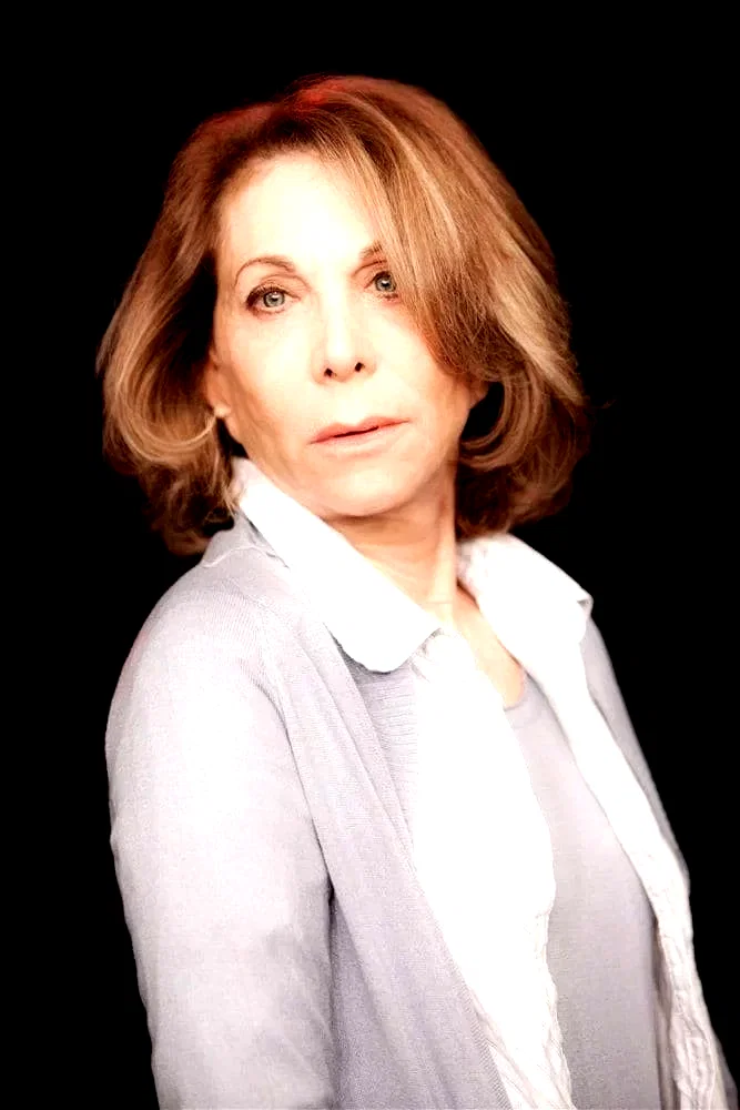 Tanya Lopert
