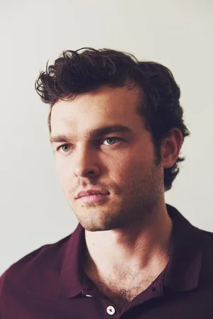 Alden Ehrenreich photo