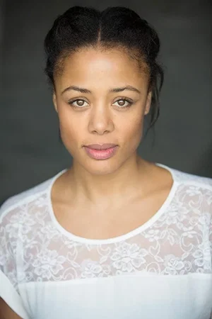 Nina Toussaint-White photo
