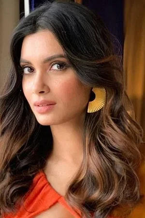  Diana Penty photo