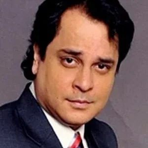  Mahesh Thakur