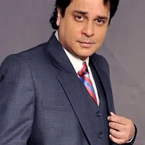  Mahesh Thakur