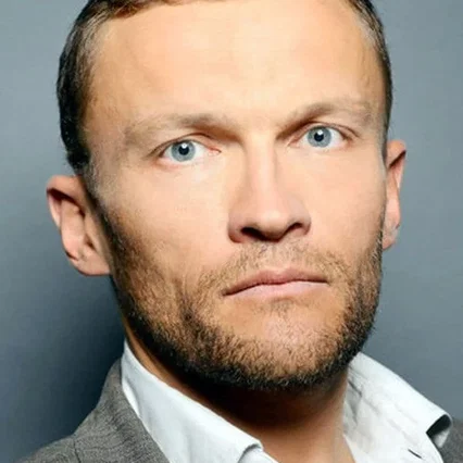  Sylvain Tesson