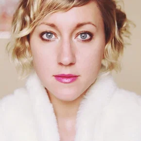 Photo star :  Lauren Lakis