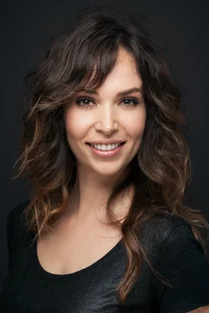  Esra Ronabar
