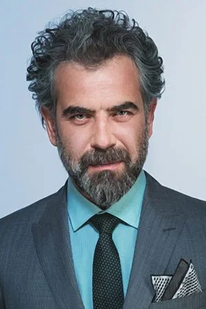  Yurdaer Okur photo
