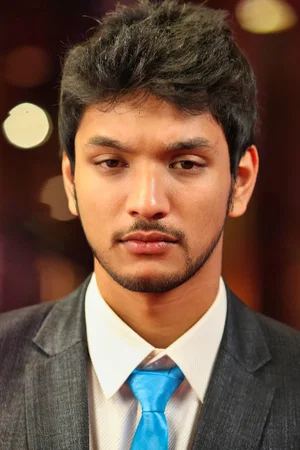  Gautham Karthik photo