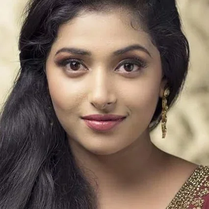  Anu Sithara