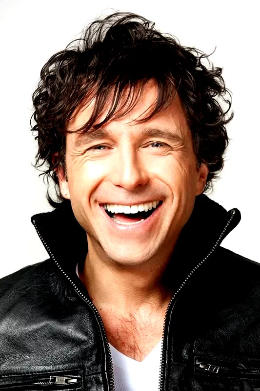  Mario Saint-amand