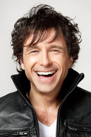  Mario Saint-amand photo
